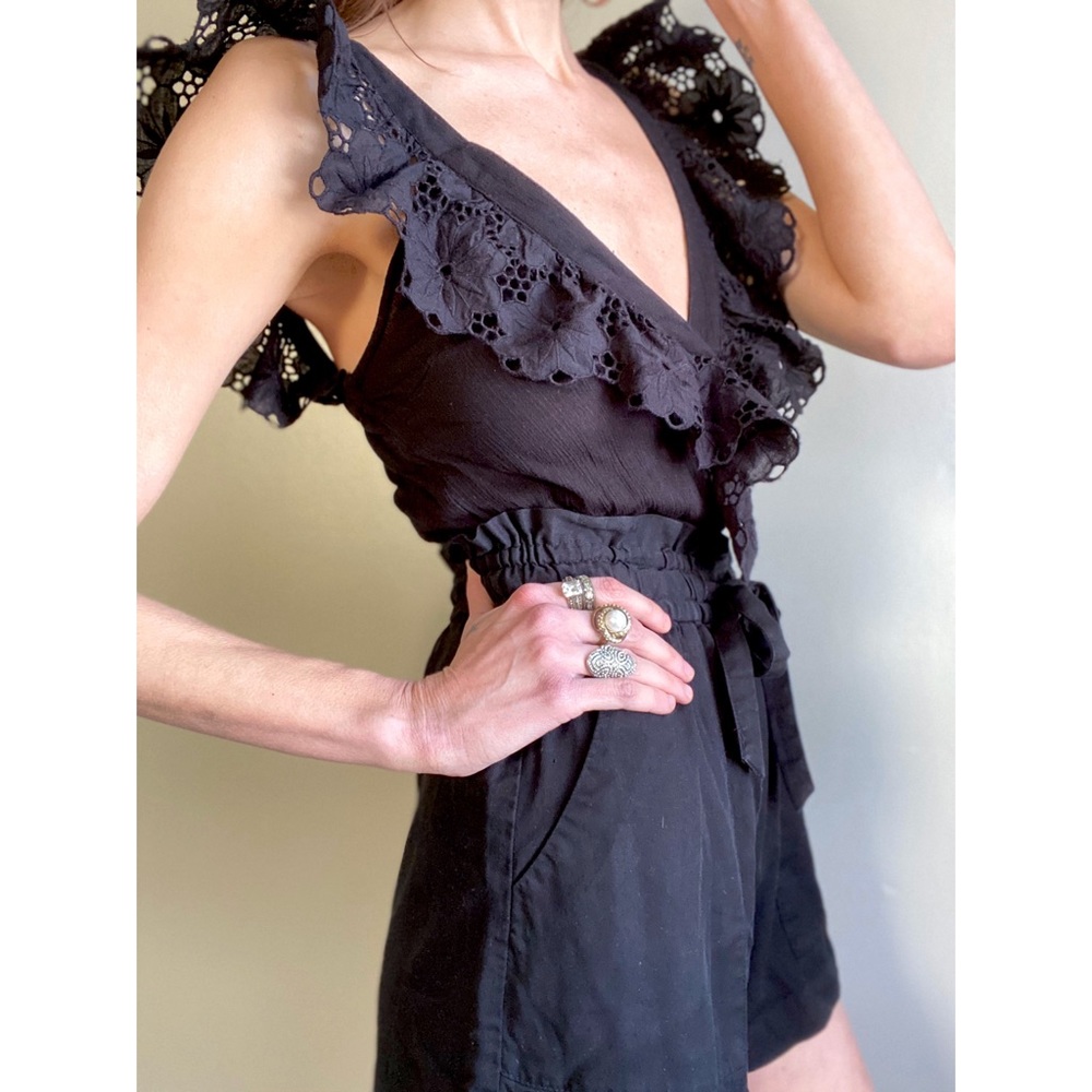 Plunging ruffle bodysuit. - Picture 1 of 4